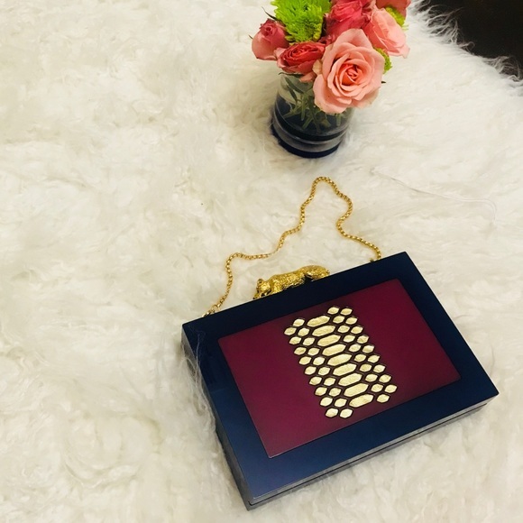 Thale Blanc Naj Leather Embellished Clutch - Picture 5 of 8